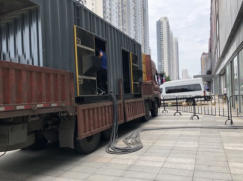 金湖柴油发电机空气滤清器在不同季节的更换周期是否有差异？